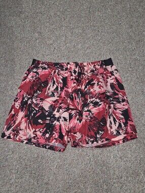 Under Armour Men's XXL shorts